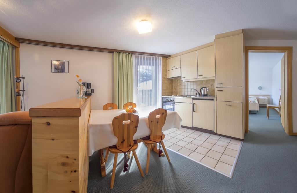Apartments Bergrose Saas-Fee Bilik gambar